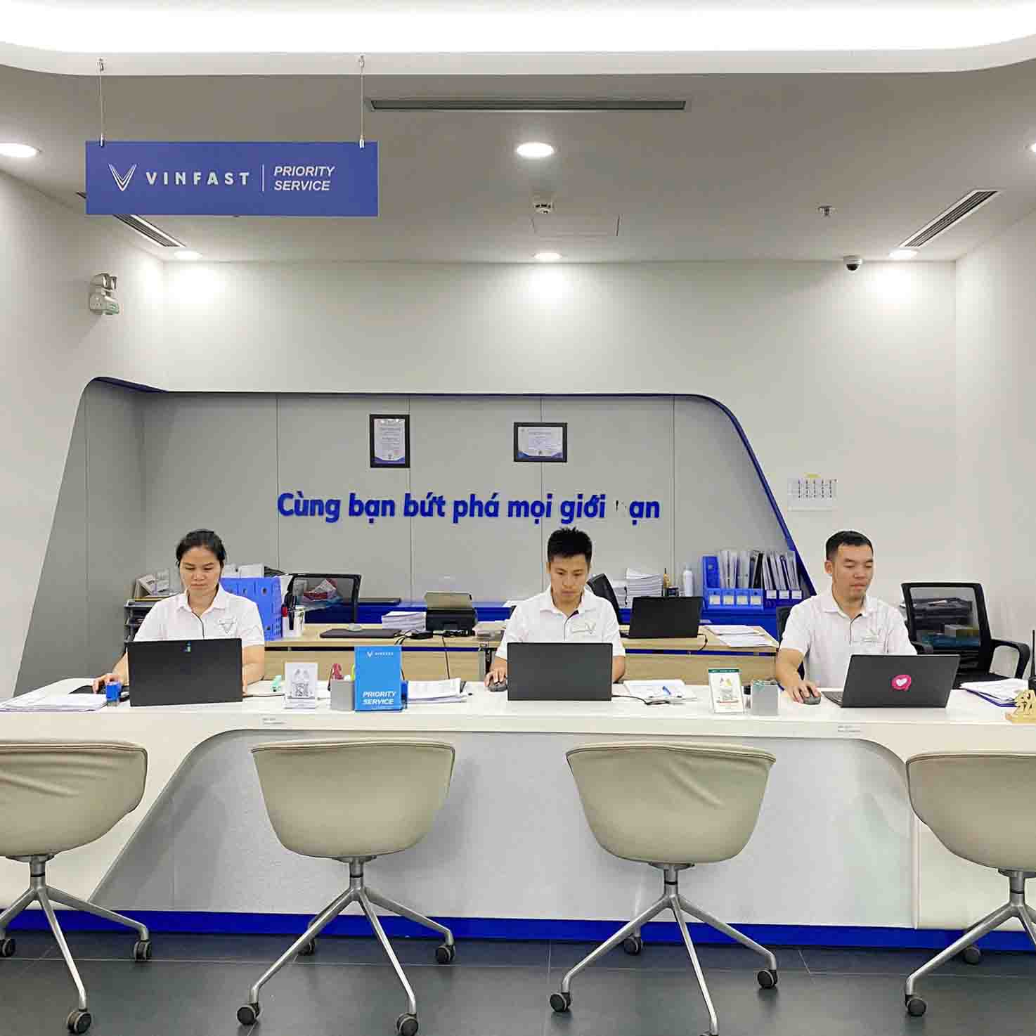 cvdv-vinfast-thinhcuong